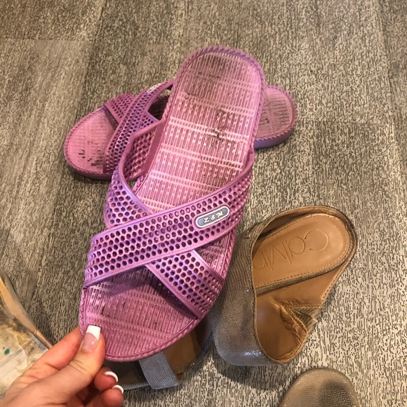 Sandals - Picture 3 of 3